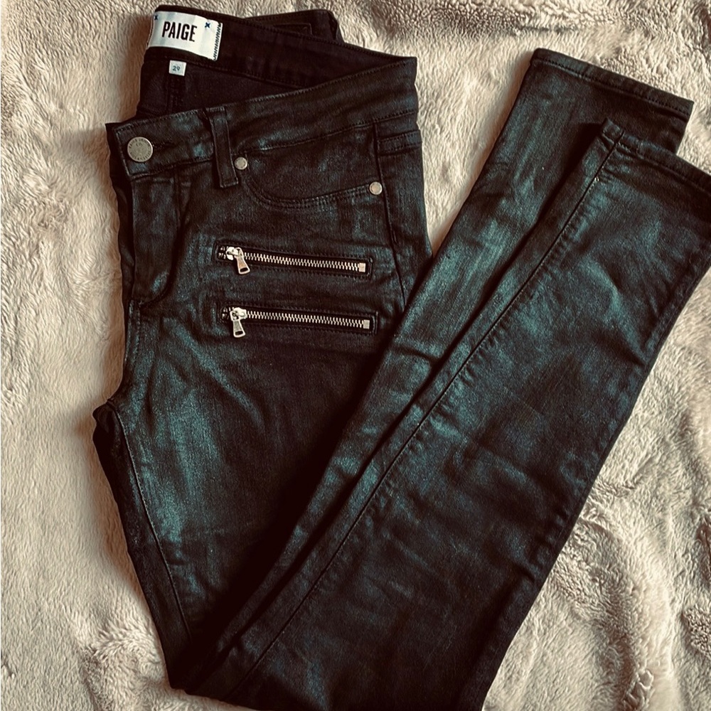 Paige Edgemont skinny jeans in black, coated, size 29.